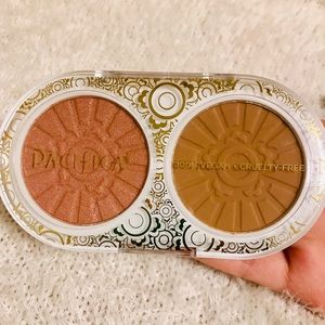 NEW Blush&Bronzer Set + 2 FREE NEW Eyebrow Pencils